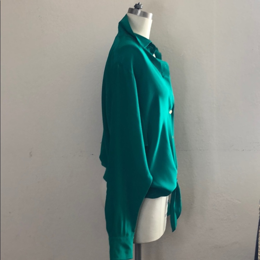 Trina Turk bright green silk summer shirt L - Picture 4 of 7